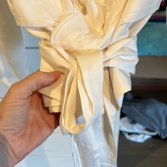 Burberry silk blouse - Picture 4 of 7